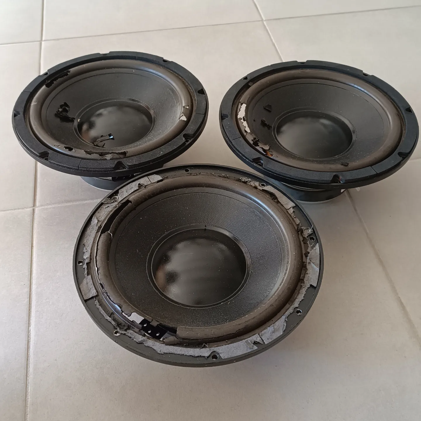 Rénovation enceinte vintage suspension Nantes (44 – Loire‑Atlantique)
