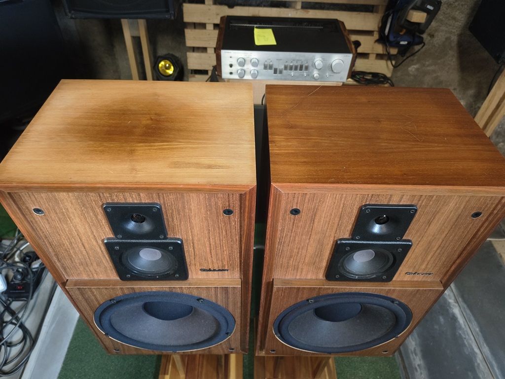 Réparation boiserie vernis (44 – Loire‑Atlantique)