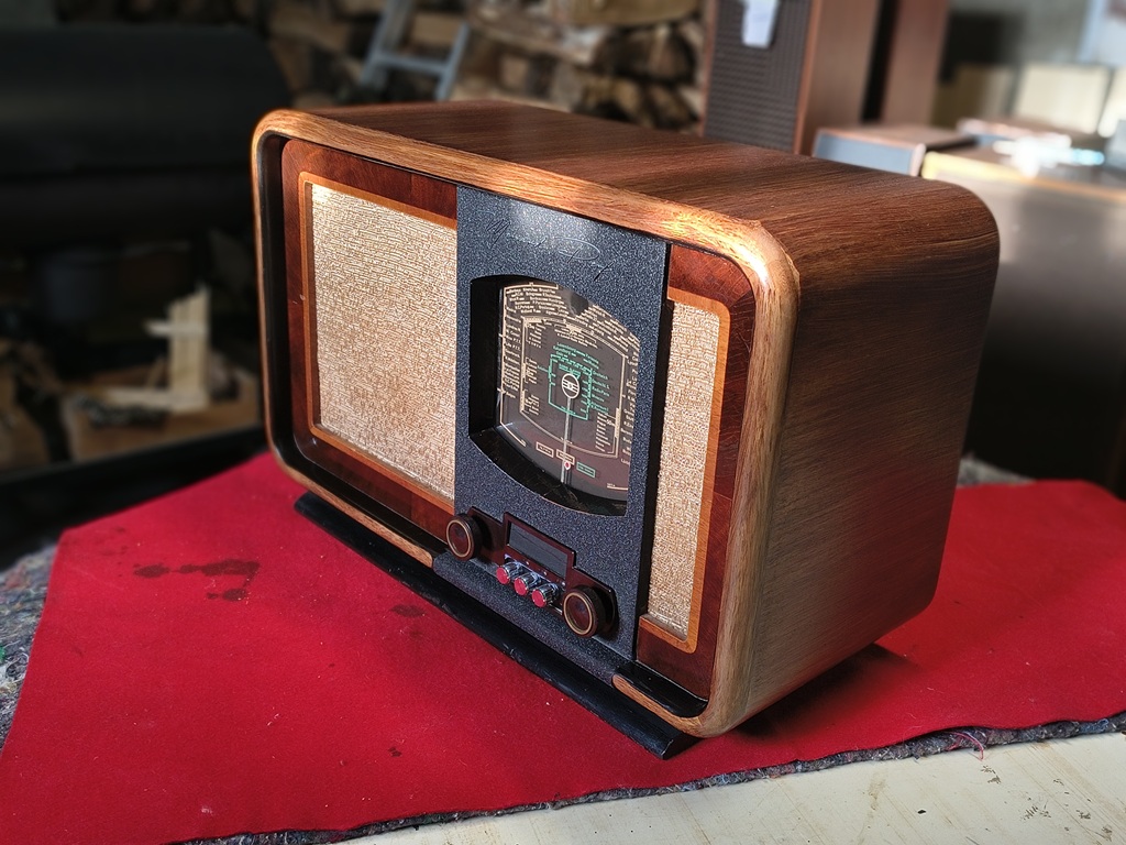 Restauration bois vernis (44 – Loire‑Atlantique)