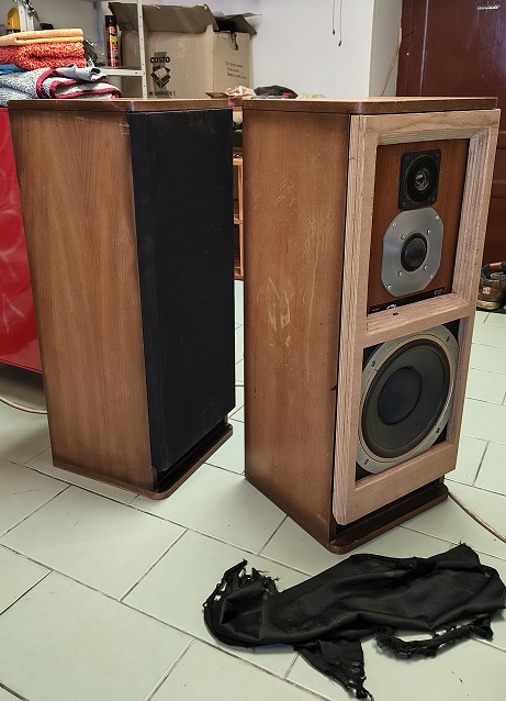 Réparation Hifi facade tissu (44 – Loire‑Atlantique)