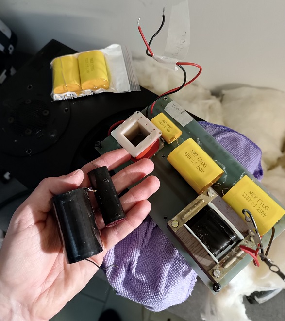 Réparation Hifi filtre passif condensateur (44 – Loire‑Atlantique)
